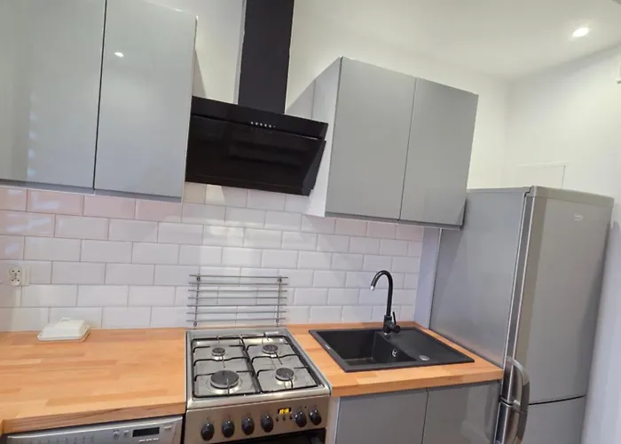 Rocco Z Ogrodkiem Blisko Morza *